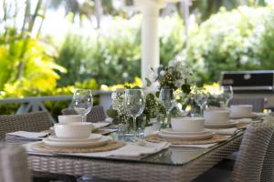 Zahrada ubytování Gibbs Glade Villa 3 bedroom home + 24 fotografií