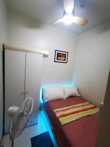 Postel nebo postele na pokoji v ubytování Shore 3 tower 2 mall of Asia staycation