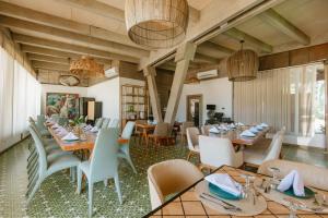 Restaurace v ubytování Asmara Urban Resort & Lifestyle Village Powered by ASTON