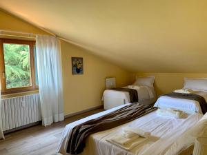 Afbeelding uit fotogalerij van The Lady of the Lake - Penthouse with Large Terrace and Lake View in Griante Cadenabbia +9 foto's