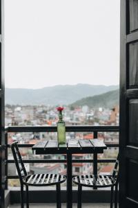 Ein Balkon oder eine Terrasse in der Unterkunft Hotel Tourist Residency