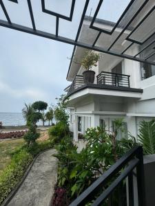 Balkoni atau teres di Martika Beach +14 gambar