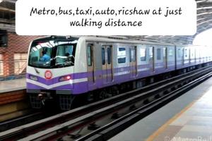 Foto dalla galleria di Little While global-Micro hotel- Backpacker friendly- near metro a Calcutta