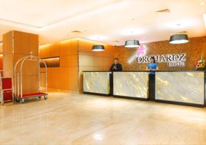 Vstupní hala nebo recepce v ubytování Orchardz Hotel Bandara