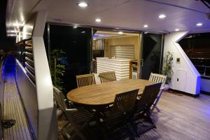 Fotografie z fotogalerie ubytování Exclusive Yacht Stay - Best Sea & Old Town Views - Prime Location v destinaci Kavala