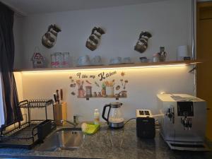 A kitchen or kitchenette at Studio Mario