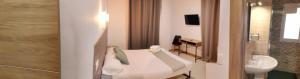 Koupelna v ubytování Hotel Costa Andaluza
