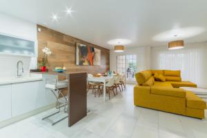 Η κουζίνα ή μικρή κουζίνα στο Casa Don Camilo Costa Ballena