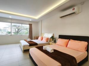 Khu vực ghế ngồi tại Miri Homie Homestay 2