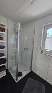 Koupelna v ubytování Gästehaus Ferienwohnung Abendstern + 37 fotografií