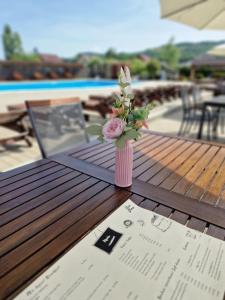 Imagen de la galería de Casa Tomșa, en Rozavlea