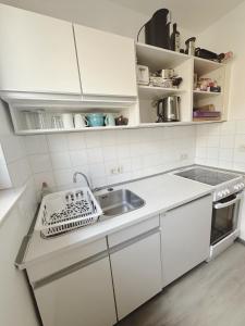 Η κουζίνα ή μικρή κουζίνα στο Messe Home