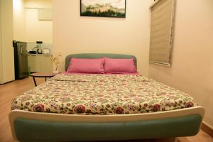 Studio Room in Vijayanagar客房内的一张或多张床位