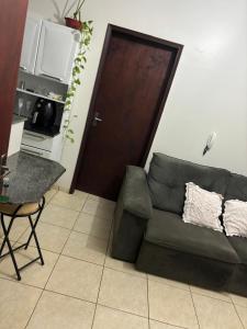 Kuchyň nebo kuchyňský kout v ubytování Apartamento com garagem coberta