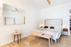 Postel nebo postele na pokoji v ubytování Maravilloso Apartamento AMANECER CABO a pie de playa y mar en CHALET ROQUETES