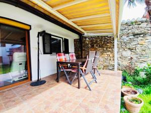 Patio nebo venkovní prostory v ubytování Cozy Corner Studio with Kitchen& Private Bath + 4 fotografie