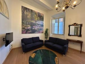 A television and/or entertainment centre at Pergola Suite