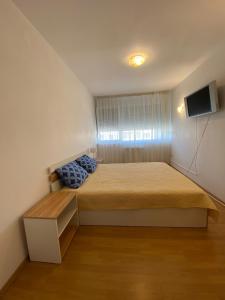 Μια τηλεόραση ή/και κέντρο ψυχαγωγίας στο Esmeral Residence