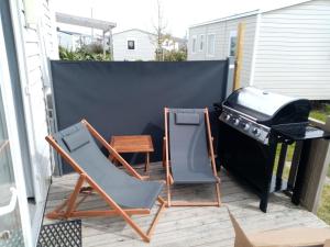 Fotografia z galérie ubytovania Location mobil-home bord de plage v destinácii Sarzeau