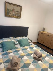 Posteľ alebo postele v izbe v ubytovaní MINT APARTMENTS 2