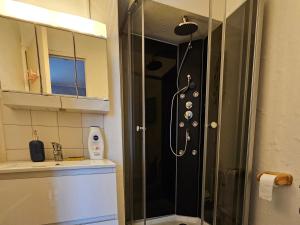 Kúpeľňa v ubytovaní Appartement T2 calme - WiFi