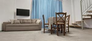 Posezení v ubytování Aenaon Corfu Apartments #06