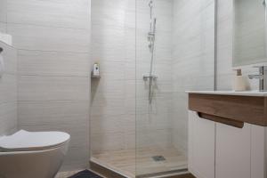 Kamar mandi di NOVA Apartmani