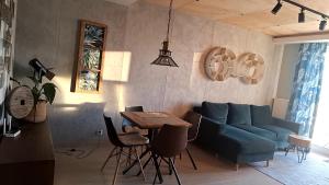 Posedenie v ubytovaní Apartament Siedlce Loft blisko centrum + 13 fotografií