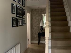 Fotografie z fotogalerie ubytování Large detached 3 bedroom house v destinaci Corkey