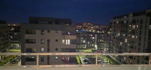 Nespecifikovaný výhled na destinaci Târgu-Mureş nebo výhled na město při pohledu z apartmánu
