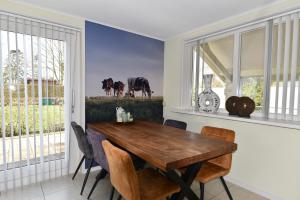 Fotografie z fotogalerie ubytování Vakantiehuis Weids uitzicht nabij Tjeukemeer v destinaci Rohel