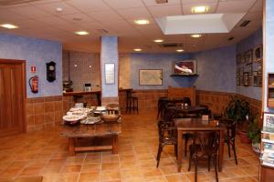 Posezení v ubytování Hostal La Granja