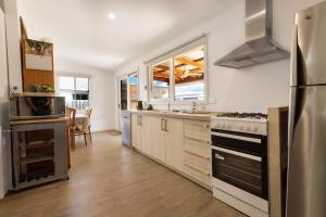 Køkken eller tekøkken på Armstrong Cottage + 8 billeder