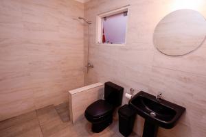 Kylpyhuone majoituspaikassa Habitación privada con WiFi, desayuno y excelente ubicación en Asunción