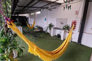 Zdjęcie z galerii obiektu Habitación privada con terraza y WiFi rápido en el centro w mieście Asunción