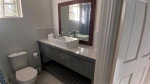 Φωτογραφία από το άλμπουμ του Sunny Suites Studio σε Marisule Estate
