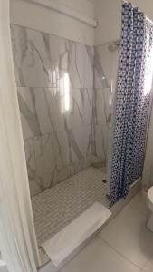 Φωτογραφία από το άλμπουμ του Sunny Suites Studio σε Marisule Estate
