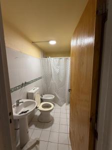 Ένα μπάνιο στο Estadía Ideal para 2 personas +5 φωτογραφίες
