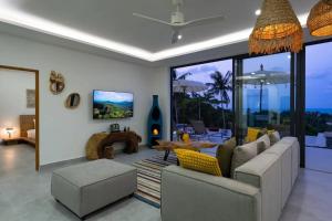 Χώρος καθιστικού στο Casa Samui 4 Br Private Pool & Sea View