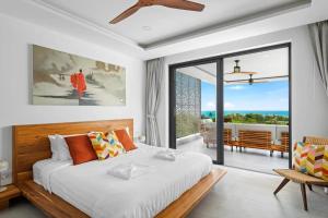 Postel nebo postele na pokoji v ubytování Casa Seaview 4br Private Pool & Panorama + 30 fotografií