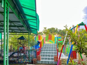 Детская игровая зона в RedDoorz near Stasiun Kertosono Nganjuk