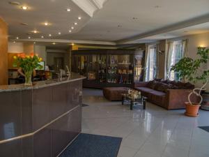 Posedenie v ubytovaní Hotel West