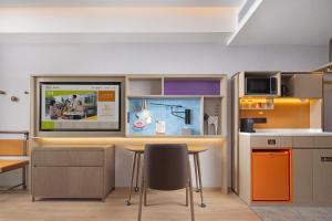 Köök või kööginurk majutusasutuses Home2 Suite by Hilton Chaozhou