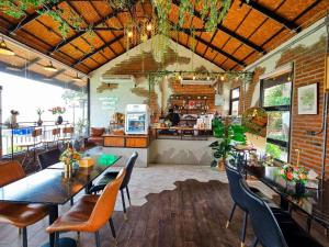 Restaurace v ubytování Mango House Resort