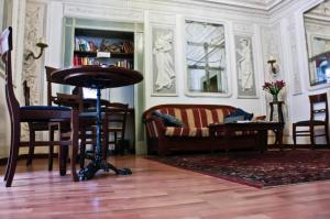 Posedenie v ubytovaní B&B Miseria e Nobilta'