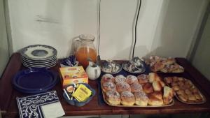 Jedlo v ubytovaní bed & breakfast alebo blízkom okolí