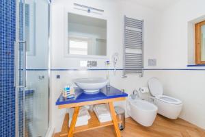Koupelna v ubytování B&B Verù + 16 fotografií