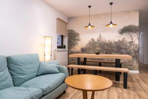 Posezení v ubytování Albergue San Nicolás + 22 fotografií