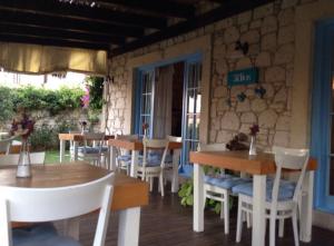 Galeriebild der Unterkunft Asma Han Alacati in Cesme