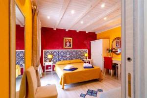 Postel nebo postele na pokoji v ubytování Mediterranean Charm villa con piscina al mare